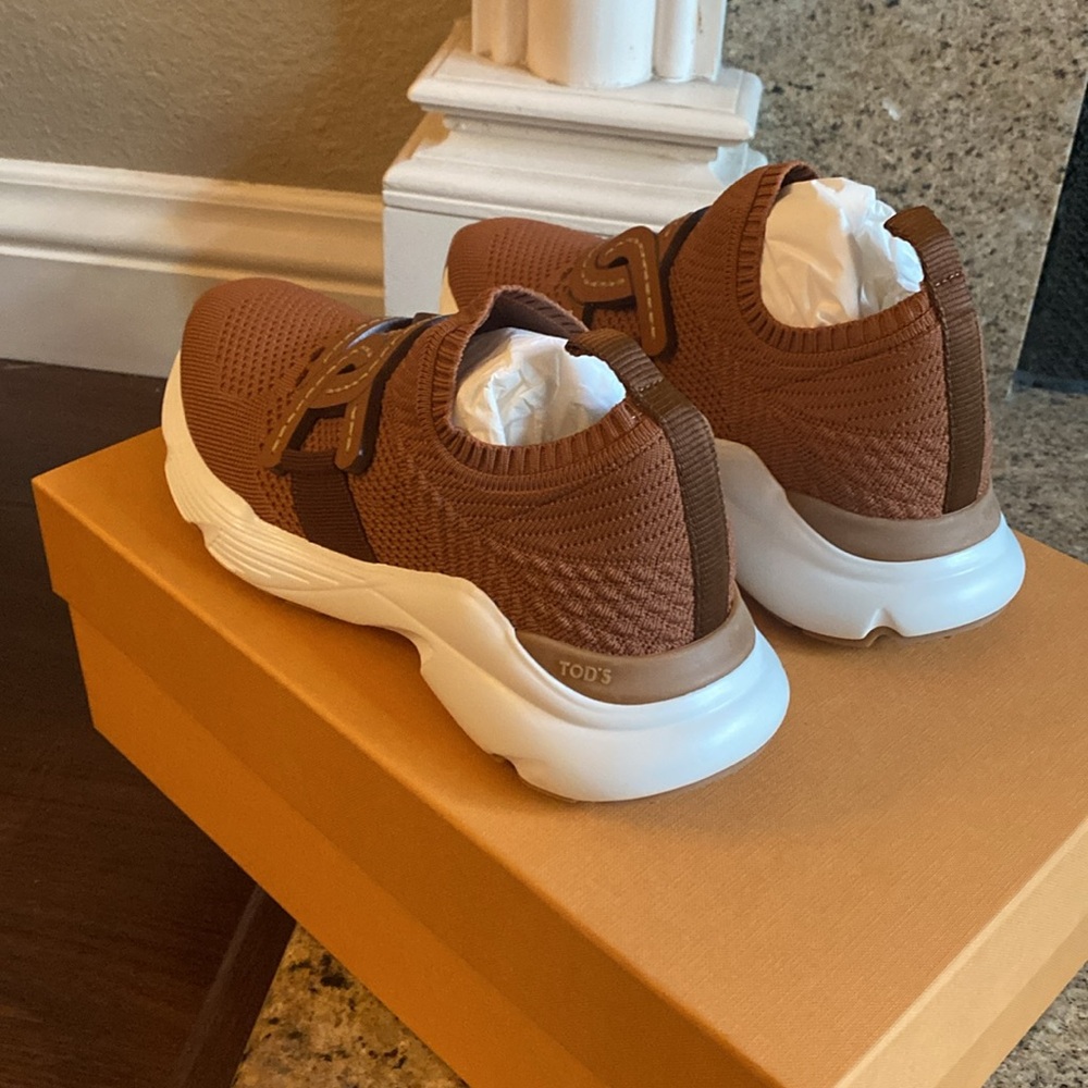 TOD’S Kate Sneakers in Brown- Brand New!!! Never worn!! - Picture 5 of 7